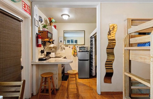 Downtown Hollywood Apartment | Relaxing 1BR w/BBQ, Patio and Convenient Access