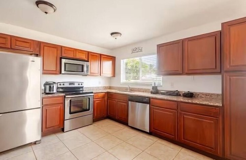 Port Saint Lucie House | Relaxing 2BR Home with Office + Garden - 10 Min to Beach & Family Friendly