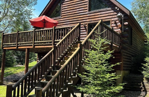 Oneida County House | Relaxing 3-bedroom family friendly cabin on Willow Lake with WiFi, AC, Washer&D