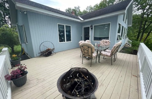 Moriah Center House | Relaxing 3 Bedroom Lake-front home