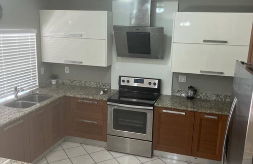 West Perrine House | Relaxing 3 bedroom pool home