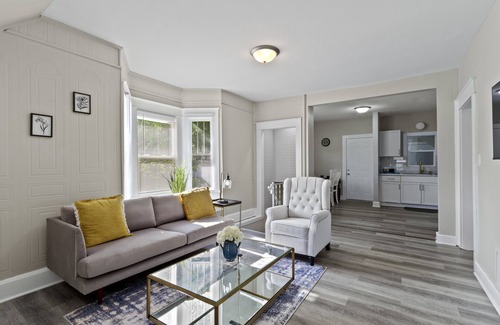 Anderson Apartment | Relaxing 3beds/2 baths