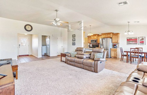 Altus House | Relaxing 3BR Home Near Altus AFB