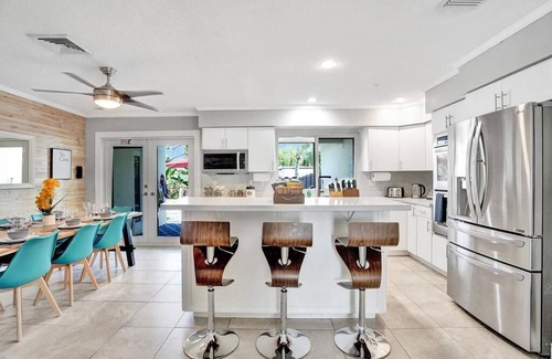 Royal Poinciana House | Relaxing 4 Bed 2 Bath Pool Home Mins to the Beach