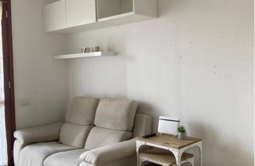 Segrate Apartment | Relaxing apartment 10 minutes from Lambrate Station