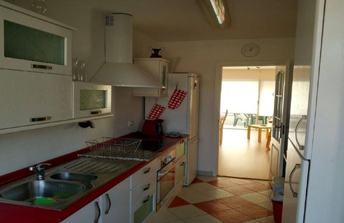Los Cristianos Apartment | Relaxing beach 2BR apartment & sea views in Los Cristianos