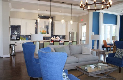 Millville House | Relaxing beach community nearby beaches, pools, clubhouse and gym