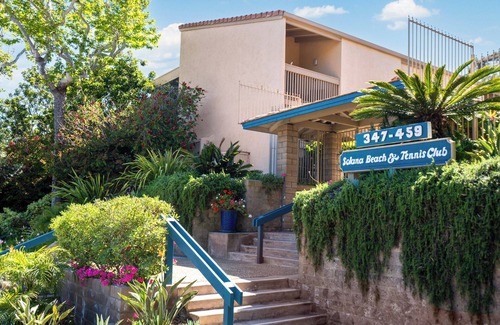 Solana Beach Condo | Relaxing Beachside Getaway 2BR/2.5BA w/A/C Split system!