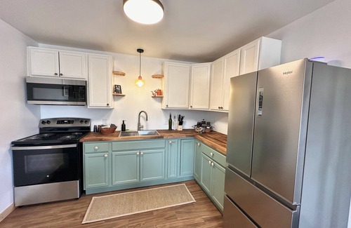 East Glacier Park Cabin | Relaxing Cabin with Waterfall near Glacier National Park - King Bed!