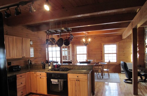 Laurelville House | Relaxing Cabin Stays