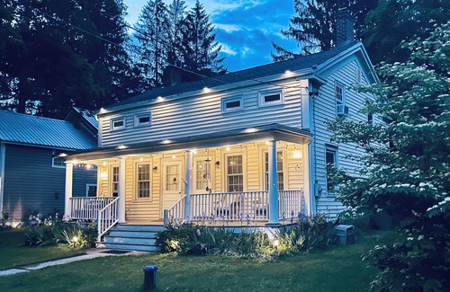Middle Hope Cottage | Relaxing, Charming & Best Location!