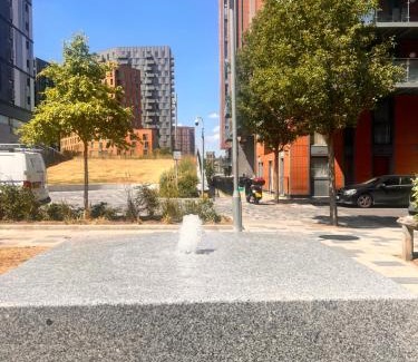 Tottenham Hale House | Relaxing city base with great access to transport