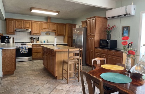 Flour Bluff House | Relaxing Coastal Treasure on the canal