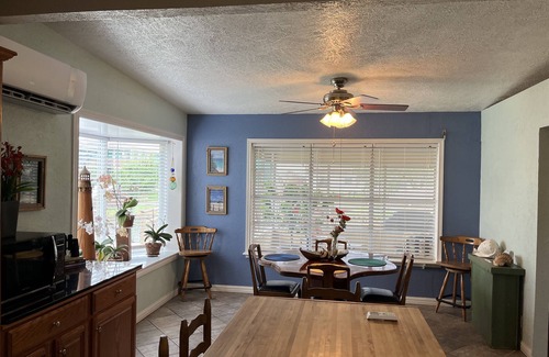 Flour Bluff House | Relaxing Coastal Treasure on the canal