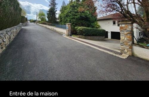 Saint-Just-Malmont House | Relaxing country house with jacuzzi and games room