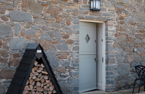 Newtownards Apartment | Relaxing country retreat in the Northern Irish countryside.