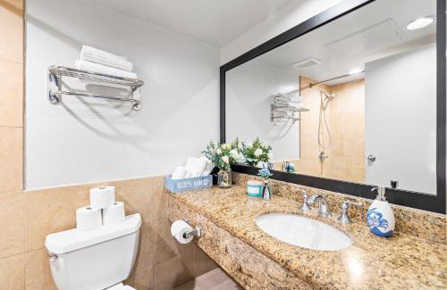 Waikiki Apartment | Relaxing & Cozy Coastal Studio with FREE Parking!