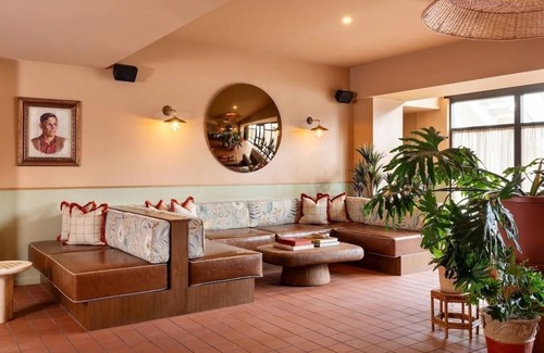 Raynolds Addition Hotel | Relaxing Downtown Room Near Historic Old Town Albuquerque