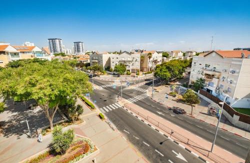 Ashdod Apartment | relaxing duplex in ashdod by torohome