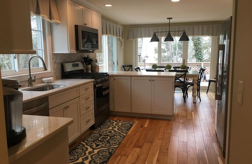 Fells Pond House | Relaxing Family Cape Retreat in New Seabury