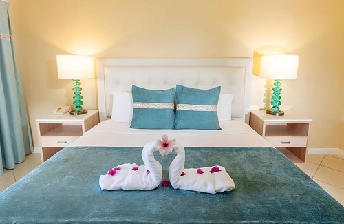 Rodney Bay Hotel | Relaxing Getaway Awaits! Four Units with Garden View, Outdoor Pool, Beachfront!