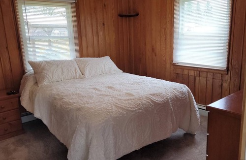 Hope House | Relaxing getaway - centrally located between Midland and Gladwin.