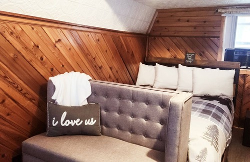 Hermosa Cabin | Relaxing Getaway close to Mt. Rushmore, Keystone and FREE CUSTER PARK PASS!