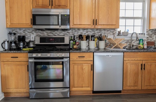 Marlborough House | Relaxing Getaway: Entire 3-BR Home w/Fireplace
