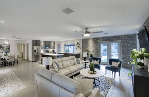 Shea North Estates House | Relaxing Getaway: Refreshed 5BR Retreat w/Game Room & Theatre