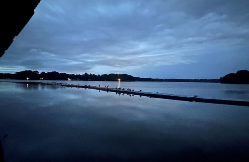 Hendersonville Boat Rental | Relaxing Getaway