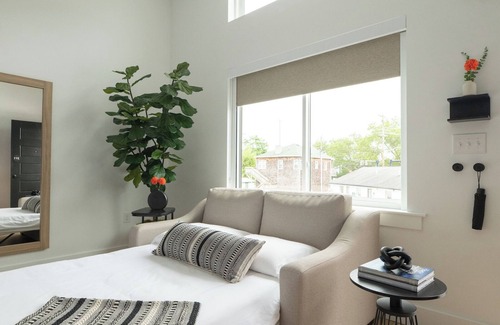 Rehoboth Beach Hotel | Relaxing Getaway near Rehoboth Beach with Free Weekend Breakfast & Parking