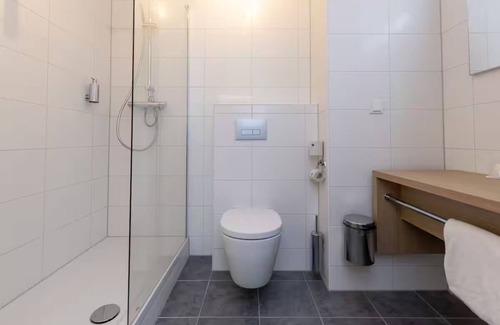 Winterswijk House | Relaxing Getaway with Indoor Pool, Sauna & Lush Garden in Winterswijk