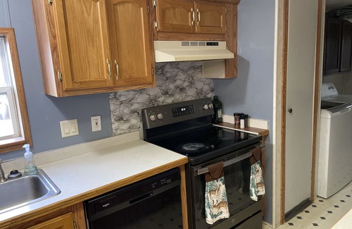 Upper Peninsula House | Relaxing getaway with fenced in yard & hot tub!