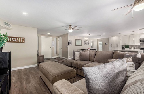 Deer Valley House | Relaxing Glendale Getaway Private Pool Pet Friendly Great Location!