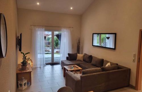 Willersdorf House | Relaxing Holiday Home in Willersdorf in the forest