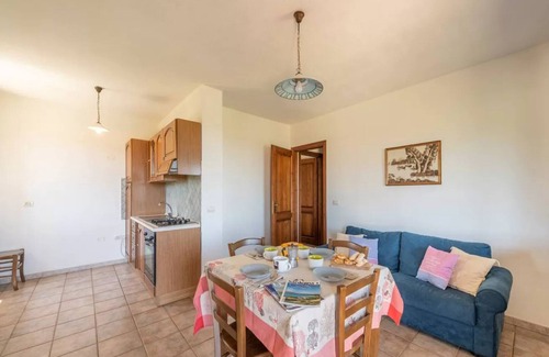 Iscra e Voes Apartment | Relaxing holiday home near La Caletta beaches