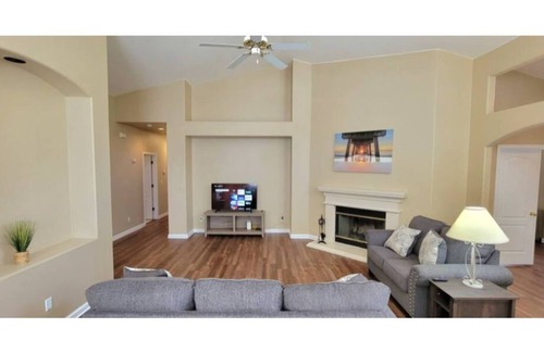 Raisin House | Relaxing Home. Exceptional location