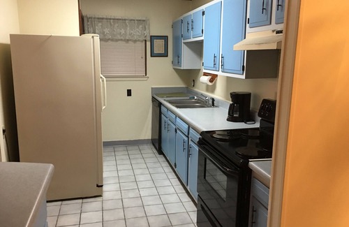 Saucier House | Relaxing lake house beautiful view, close to beaches, hiking, casinos, and NOLA.