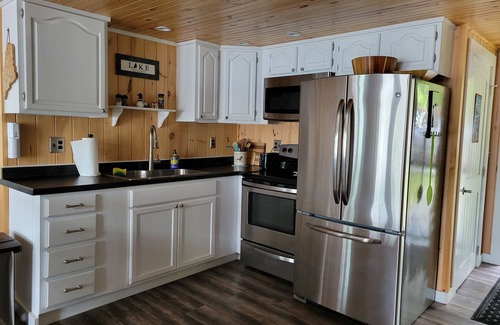 Newport Cottage | Relaxing lake side getaway Sebasticook Lake, Maine