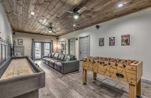 Ellijay House | Relaxing, Modern Cabin w/Hot Tub and Game Room