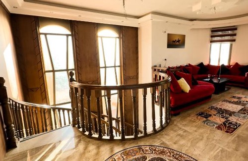 Wadi Musa Hotel | Relaxing Oasis Villa