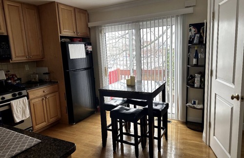 South Side Condo | Relaxing ocean-themed Townhome Condo