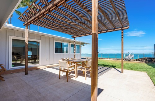 Waialua House | Relaxing or Adventurous North Shore Waterfront Home