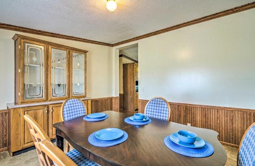 McCondy House | Relaxing Prairie Home, 29 Mi to Starkville!