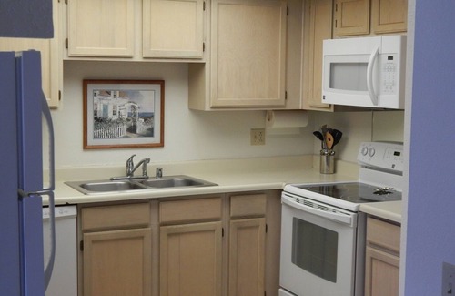 Cathedral City Cove Condo | Relaxing Quiet Condo community, great views, quick access to all the highlights.
