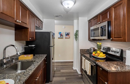 Ballast Point House | Relaxing Retreat in Trendy South Tampa