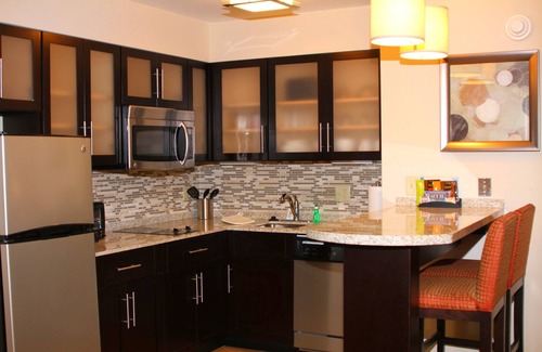 Liverpool Condo | Relaxing Retreat Near Syracuse | Free Breakfast + Business Center