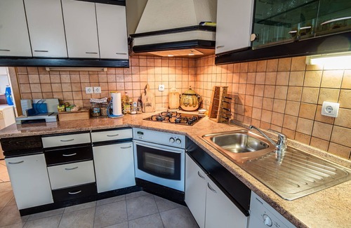 Bostanj Apartment | Relaxing Retreat with Hot Tub in Sevnica - Three Bedroom Apartment