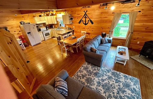 Hammond House | Relaxing scenic Adirondack home on Black Lake In the 1000 Islands