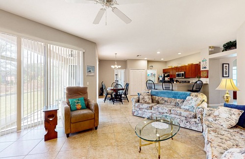 North Port House | Relaxing Snowbird-Friendly Retreat Near Golf, Beaches & Outdoor Fun
